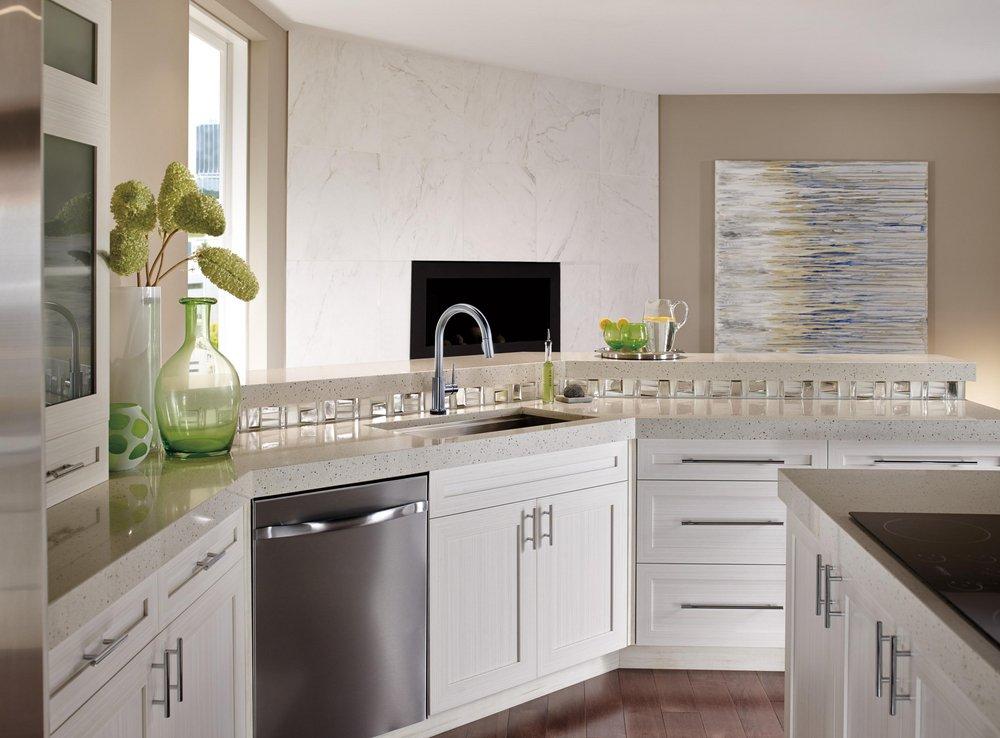 Delta Faucet Arctic Stainless Single Handle Pull Down Touch Activated Kitchen Faucet 