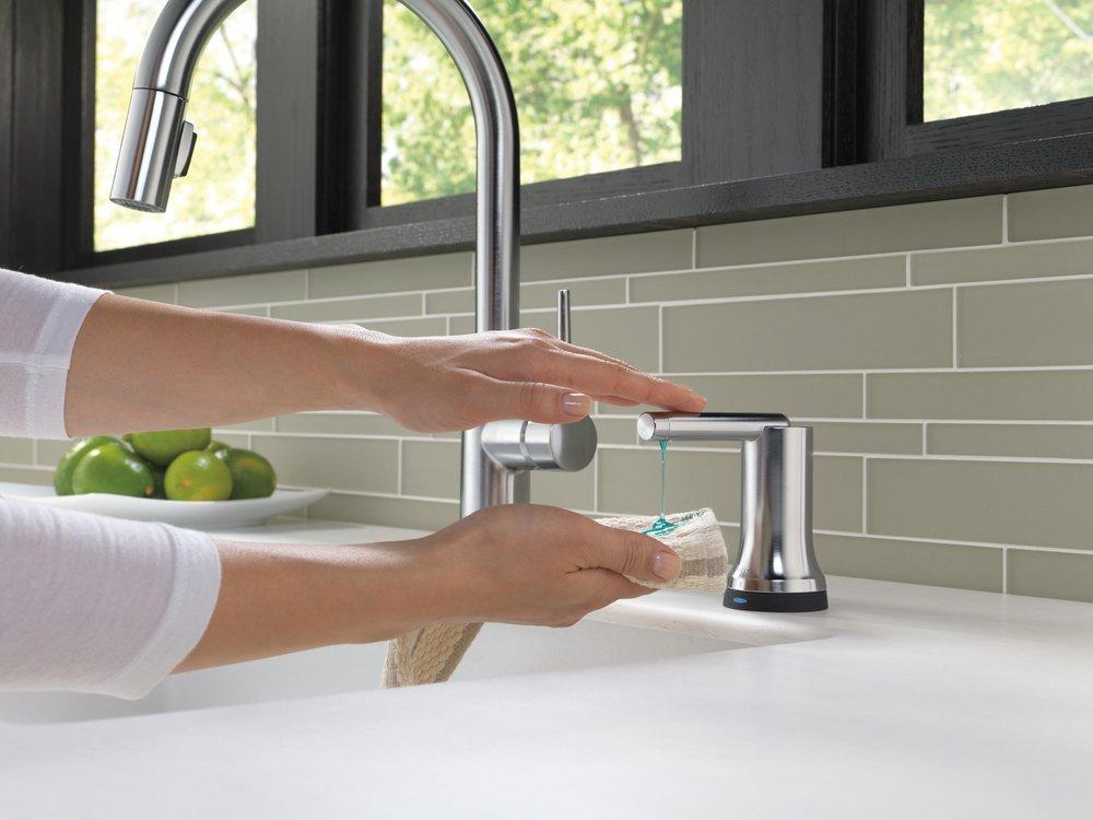 Delta Faucet Arctic Stainless Single Handle Pull Down Touch Activated Kitchen Faucet 