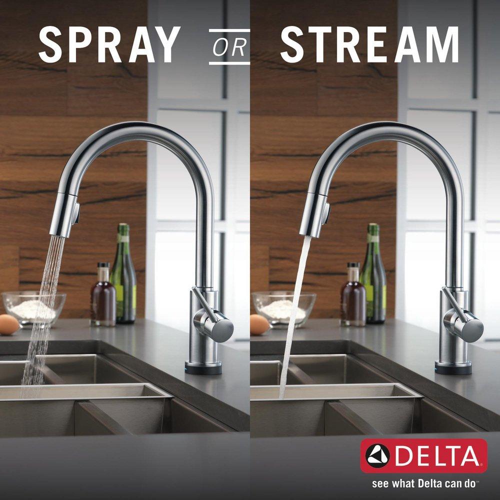 Delta Faucet Arctic Stainless Single Handle Pull Down Touch Activated Kitchen Faucet 