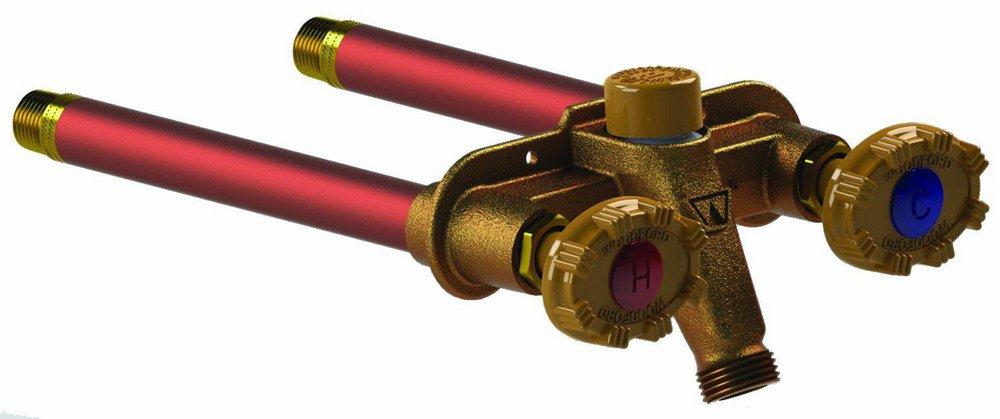 Woodford Manufacturing Rough Brass Anti-siphon, Frost-proof, Hot and Cold Brass 1/2 x 3/4 in. Sillcock 