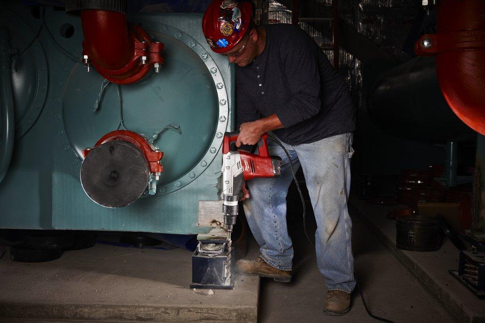 Milwaukee&reg; Black 120V Rotary Hammer Kit 