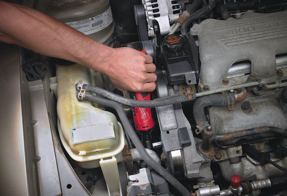 Milwaukee&reg; Black Cordless Ratchet Kit 