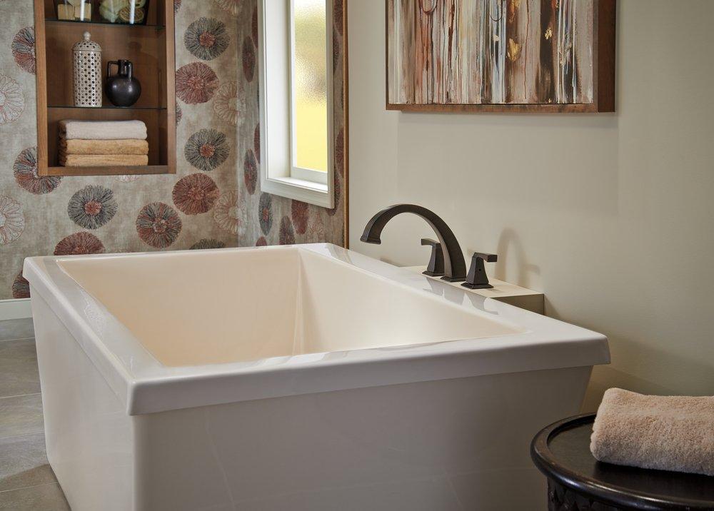 Delta Faucet Brilliance Champagne Bronze Two Handle Roman Tub Faucet (Trim Only) 