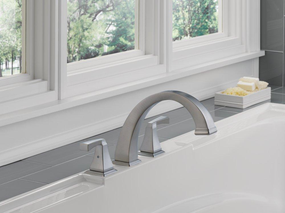Delta Faucet Brilliance Champagne Bronze Two Handle Roman Tub Faucet (Trim Only) 