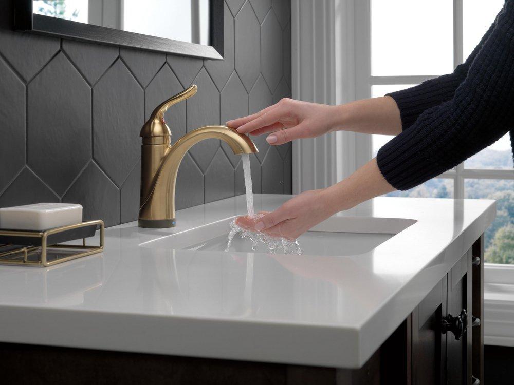 Delta Faucet Brilliance Champagne Bronze Single Handle Centerset Sensor Bathroom Sink Faucet 