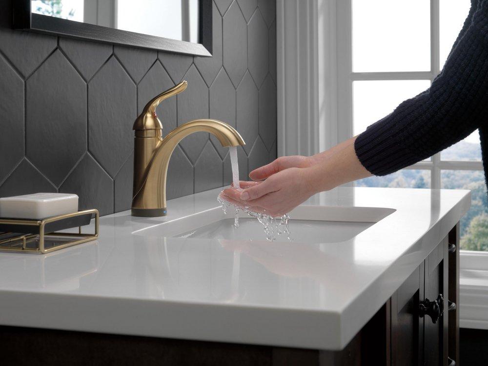 Delta Faucet Brilliance Champagne Bronze Single Handle Centerset Sensor Bathroom Sink Faucet 