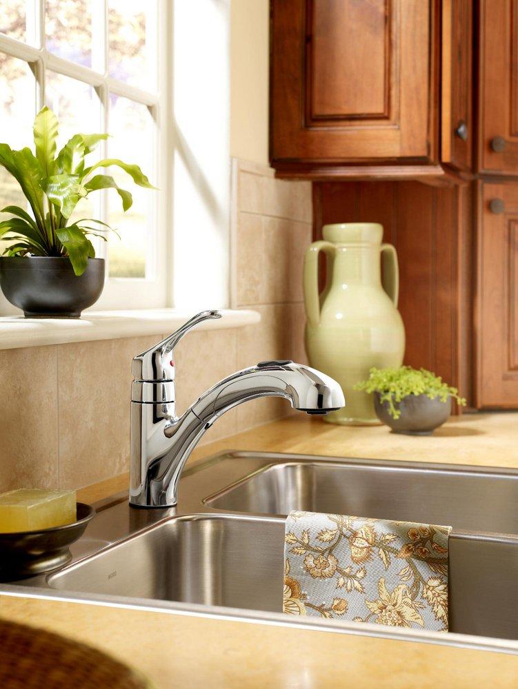 Moen Chrome Single Handle Pull Out Kitchen Faucet 