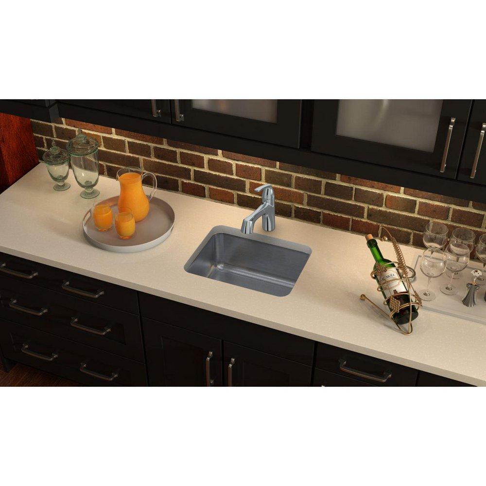 Elkay Lustrous Satin 20-1/2 x 16-1/2 in. No Hole Stainless Steel Single Bowl Undermount Kitchen Sink 