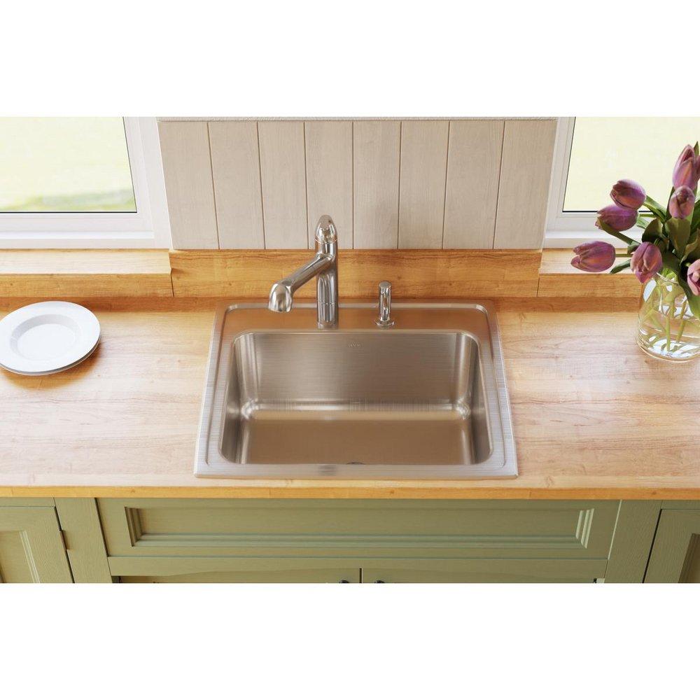 Elkay Lustertone 25 x 22 in. Stainless Steel Single Bowl Drop-in Kitchen Sink in Lustertone/Lustrous Satin 
