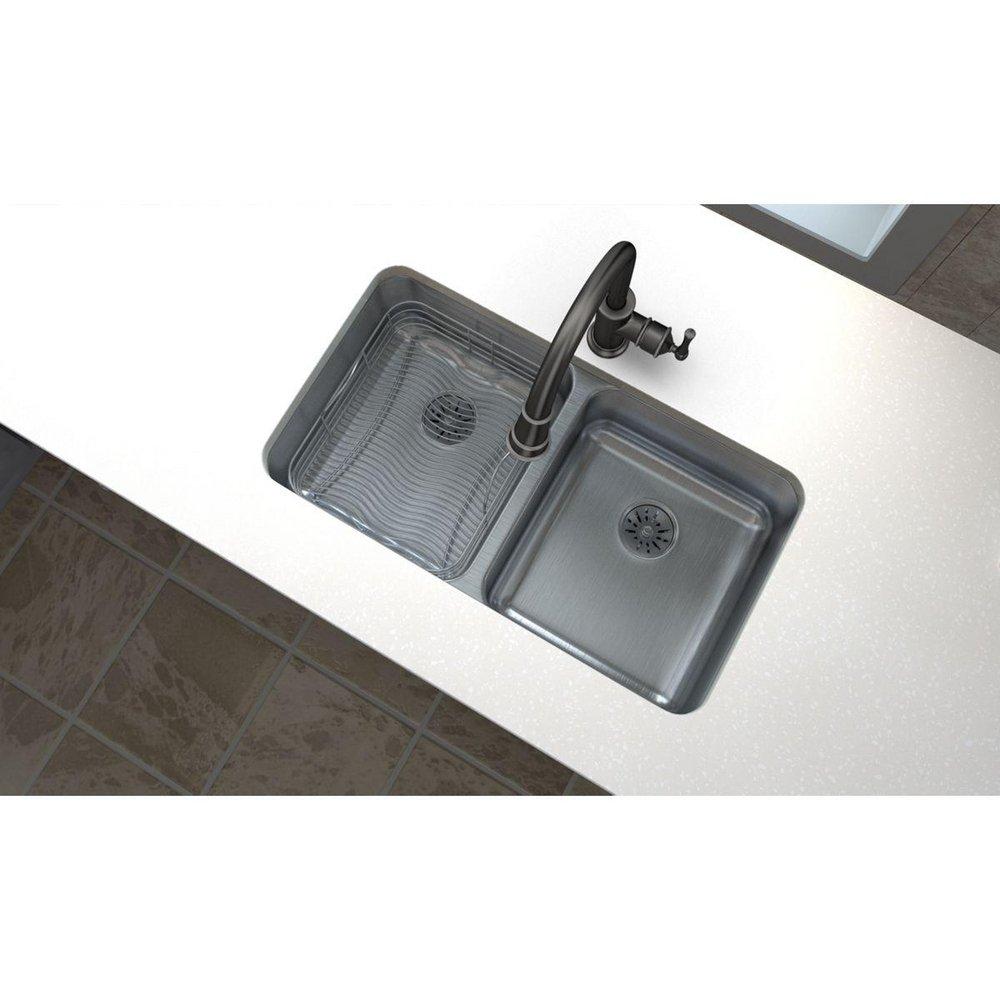 Elkay Lustrous Satin 30-3/4 x 18-1/2 in. No Hole Stainless Steel Double Bowl Undermount Kitchen Sink 