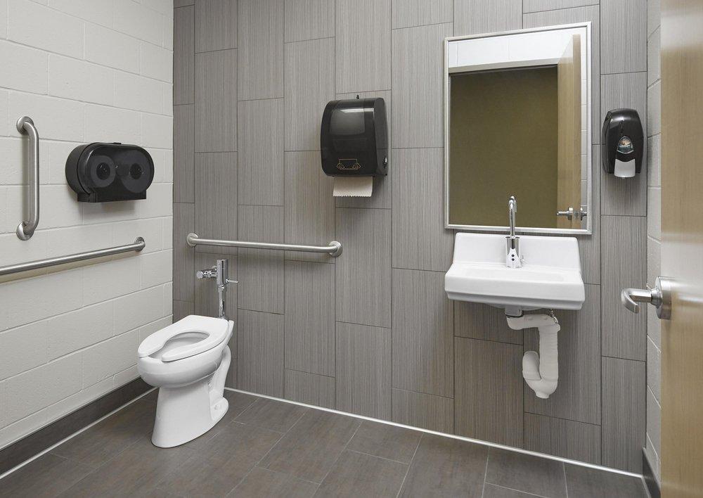 KOHLER White Wall Mount Basin 