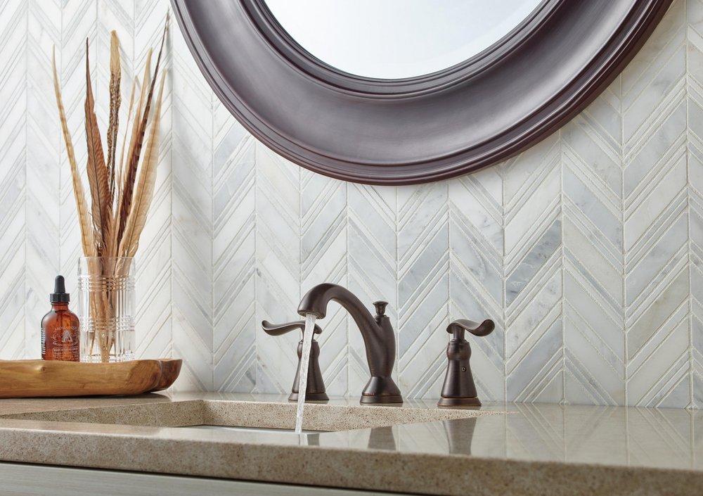 Delta Faucet Venetian Bronze Two Handle Widespread Bathroom Sink Faucet with Pop-Up Drain Assembly 