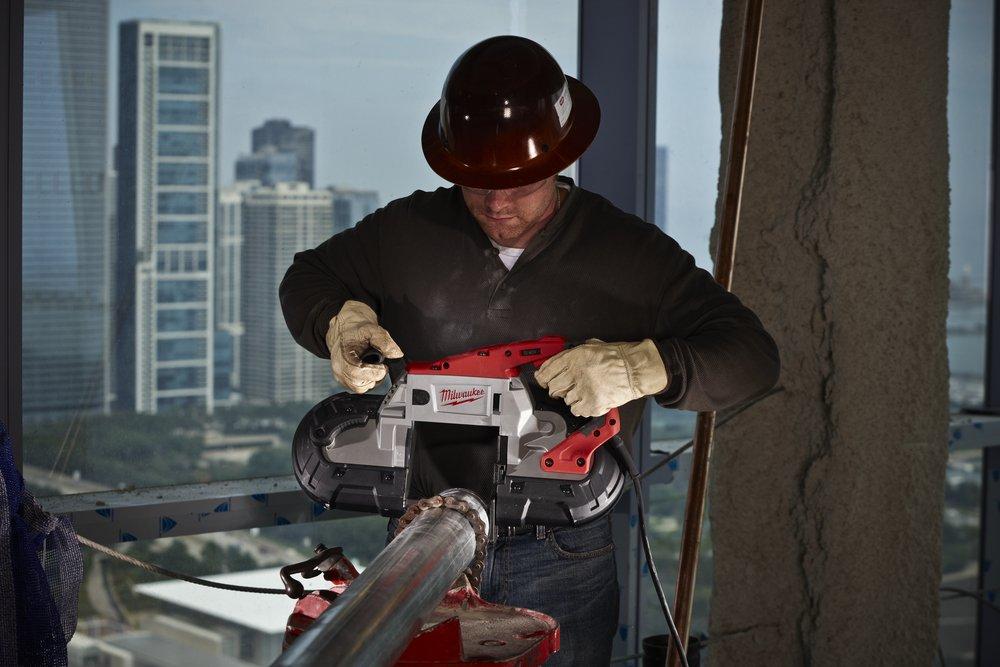 Milwaukee&reg; Red Deep Cut Variable Speed Band Saw Kit 