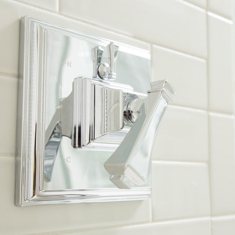 Speakman Polished Chrome Shower Pressure Balancing Valve and Trim 