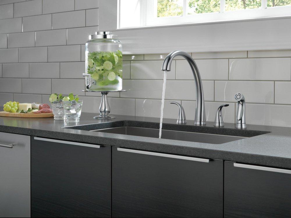 Delta Faucet Arctic Stainless Two Handle Kitchen Faucet 