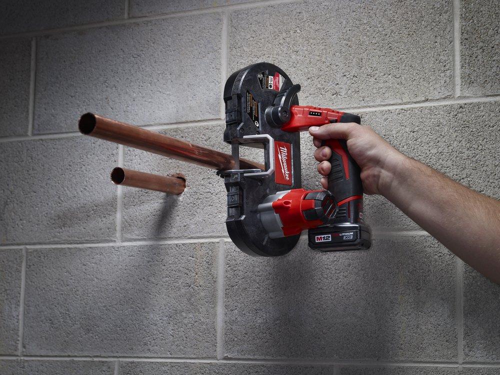 Milwaukee&reg; Red Cordless 12V Redlithium&trade; Band Saw 