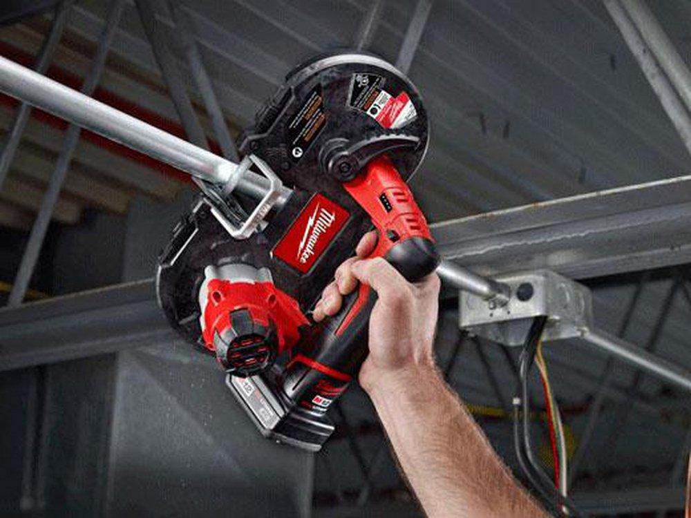 Milwaukee&reg; Red Cordless 12V Redlithium&trade; Band Saw 