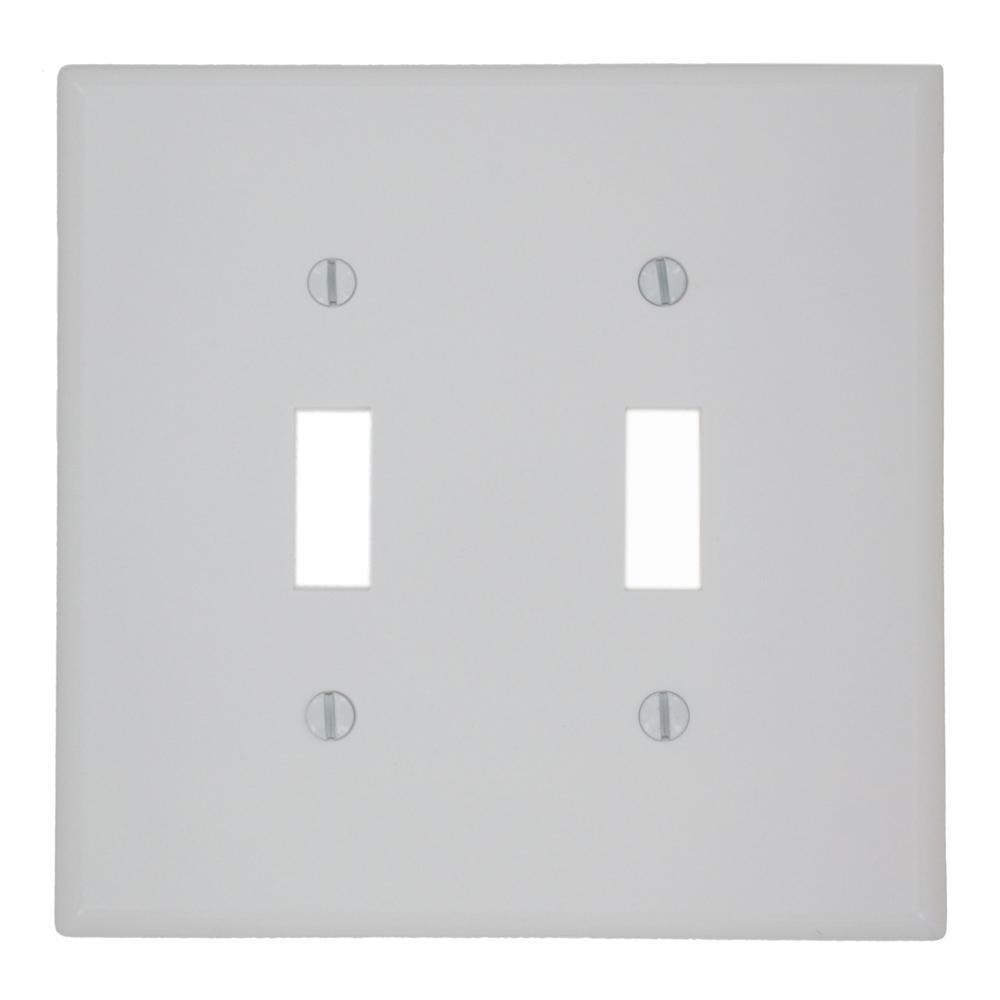 LEVITON White 2 Gang Thermoset Plastic Wall Plate 