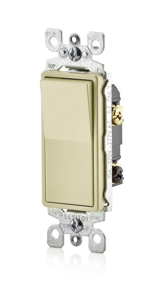 LEVITON Ivory 15A 3-Way Switch 