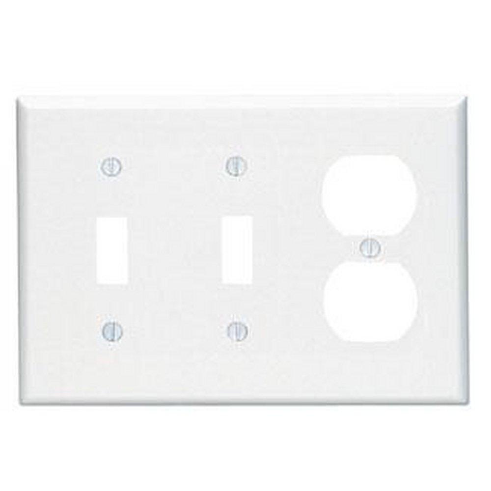 LEVITON White 3-Gang Duplex Device Receptacle Wall Plate 