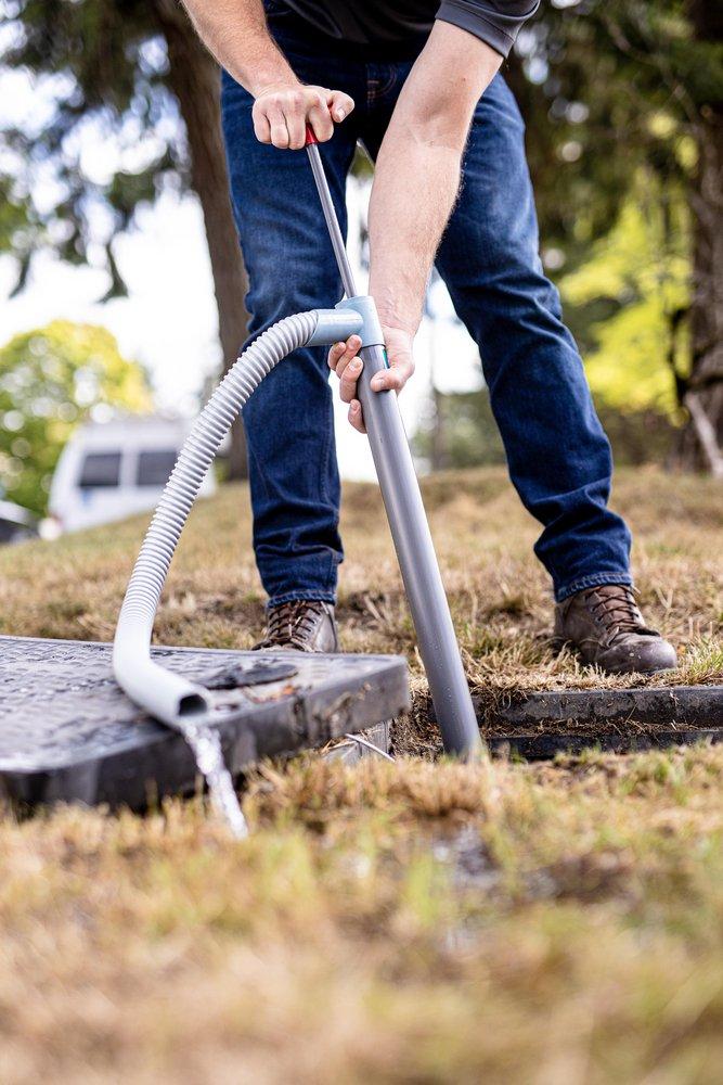 Beckson Industrial Products Grey Hand Pump 