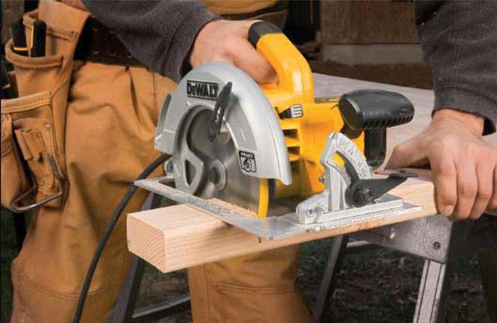 DEWALT Yellow Circular Saw with Brake 
