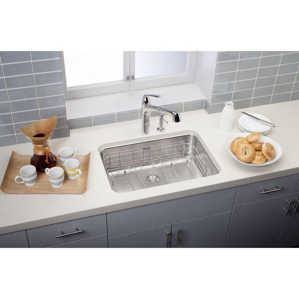 Elkay Lustertone 26-1/2 x 18-1/2 in. No Hole Stainless Steel Single Bowl Undermount Kitchen Sink 