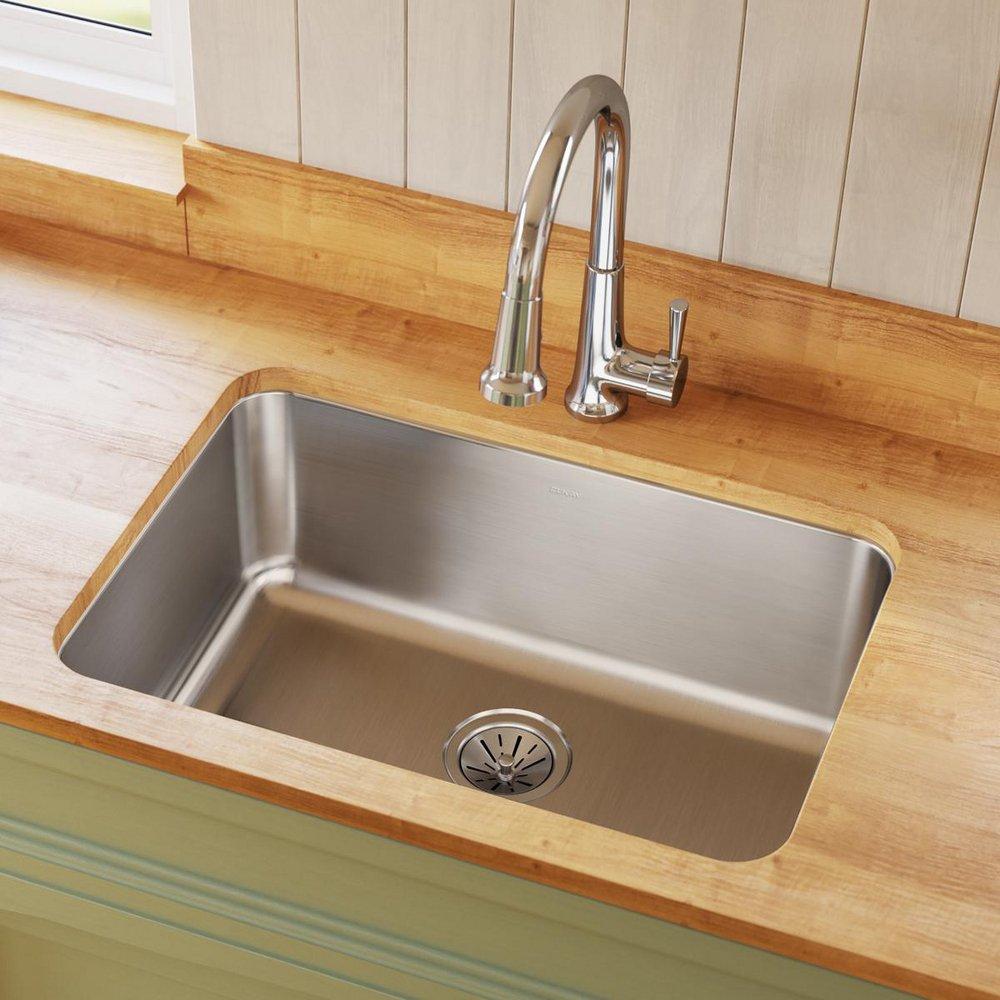 Elkay Lustrous Satin 26-1/2 x 18-1/2 in. No Hole Stainless Steel Single Bowl Undermount Kitchen Sink 