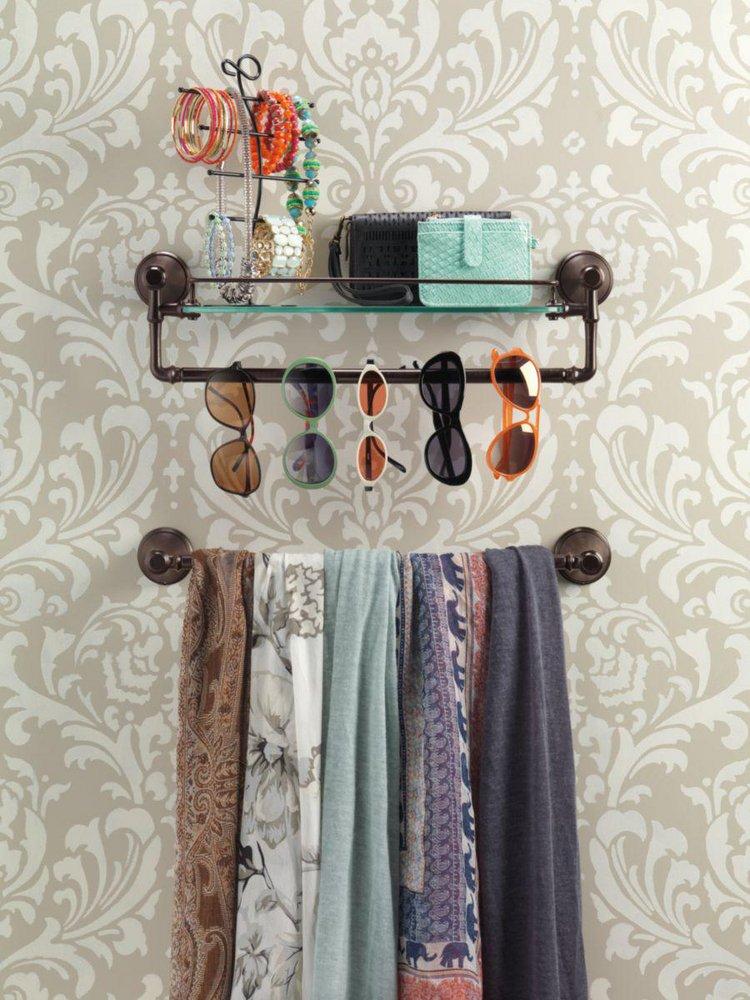 Delta Faucet Venetian Bronze 18 in. Towel Bar 