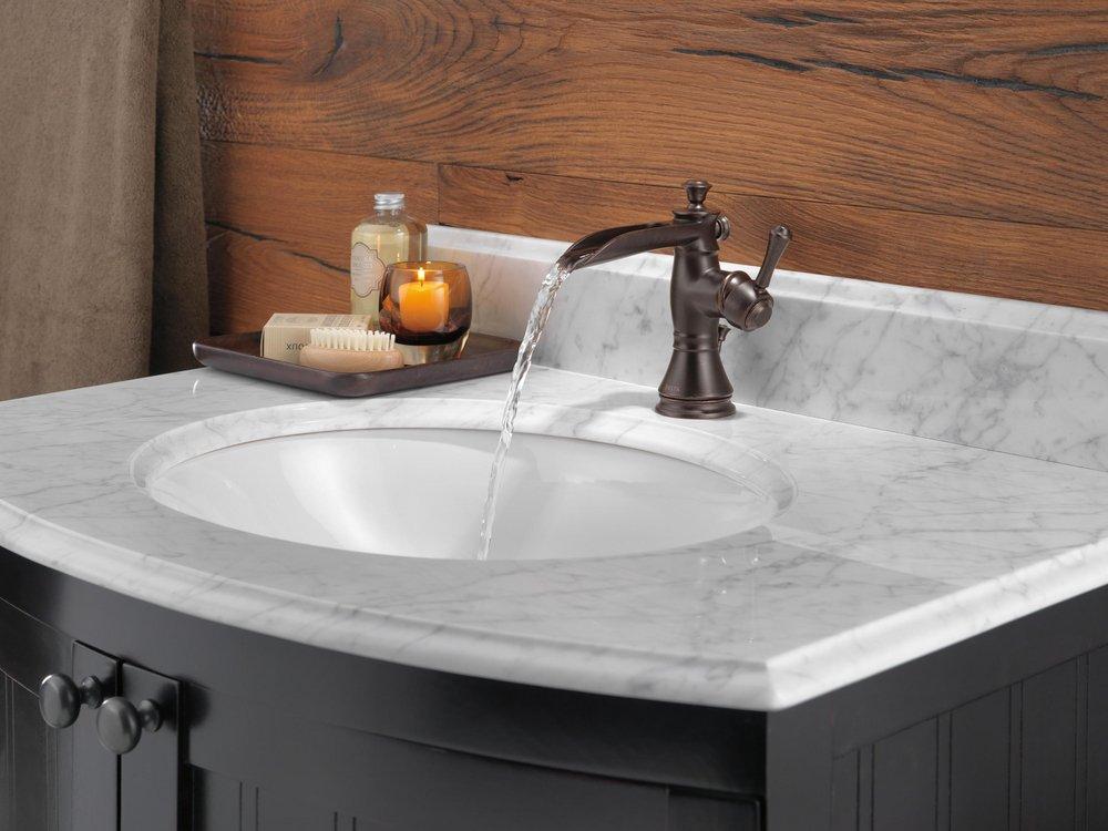 Delta Faucet Venetian Bronze Single Handle Centerset Bathroom Sink Faucet 