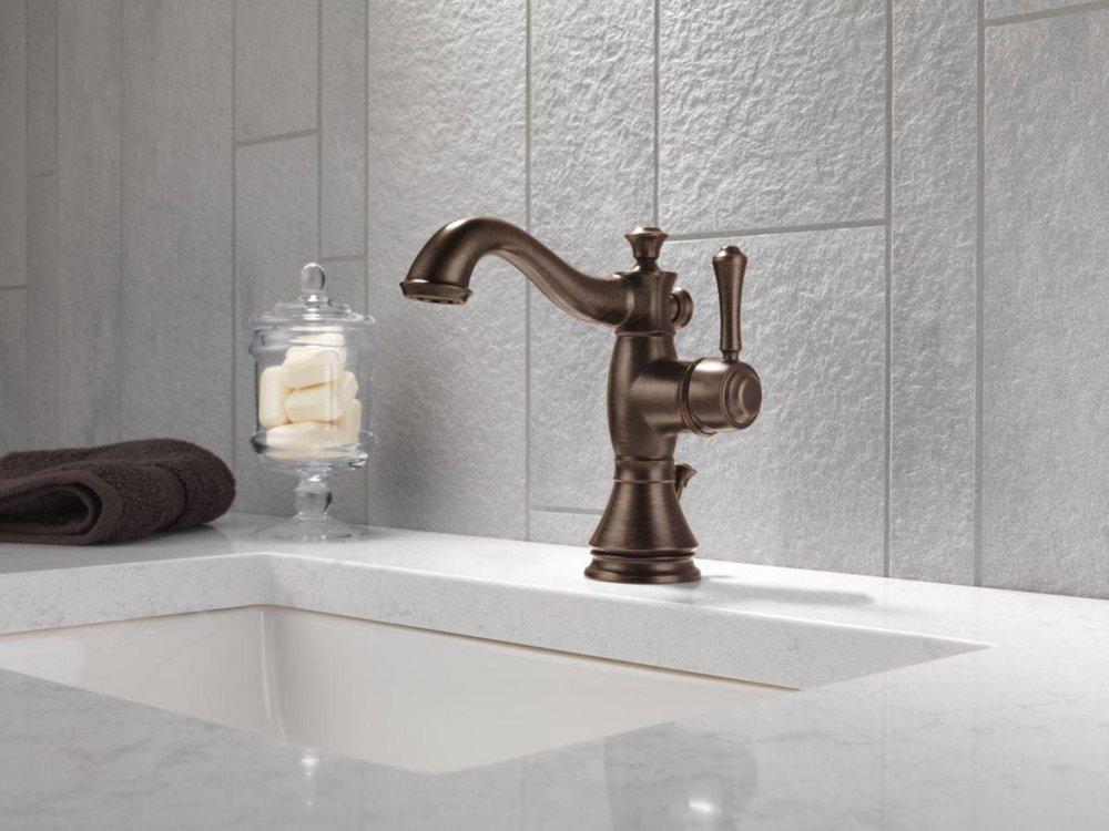 Delta Faucet Brilliance Polished Nickel Single Handle Centerset Bathroom Sink Faucet 