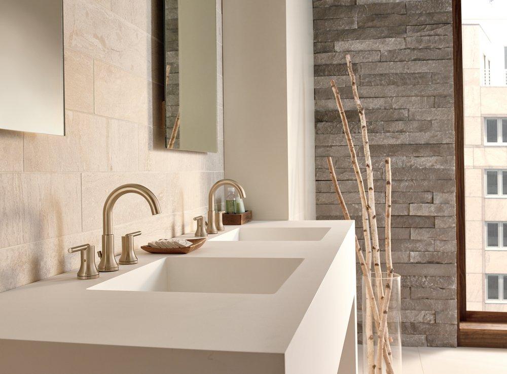 Delta Faucet Brilliance Champagne Bronze Two Handle Widespread Bathroom Sink Faucet with Metal Drain Assembly 