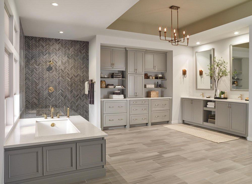 Delta Faucet Brilliance Champagne Bronze Single Handle Monoblock Bathroom Sink Faucet with Metal Pop-Up Drain Assembly 