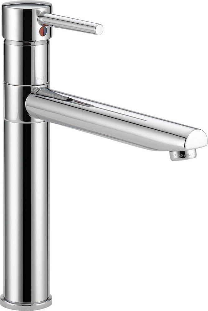 Delta Faucet Chrome Single Handle Kitchen Faucet 