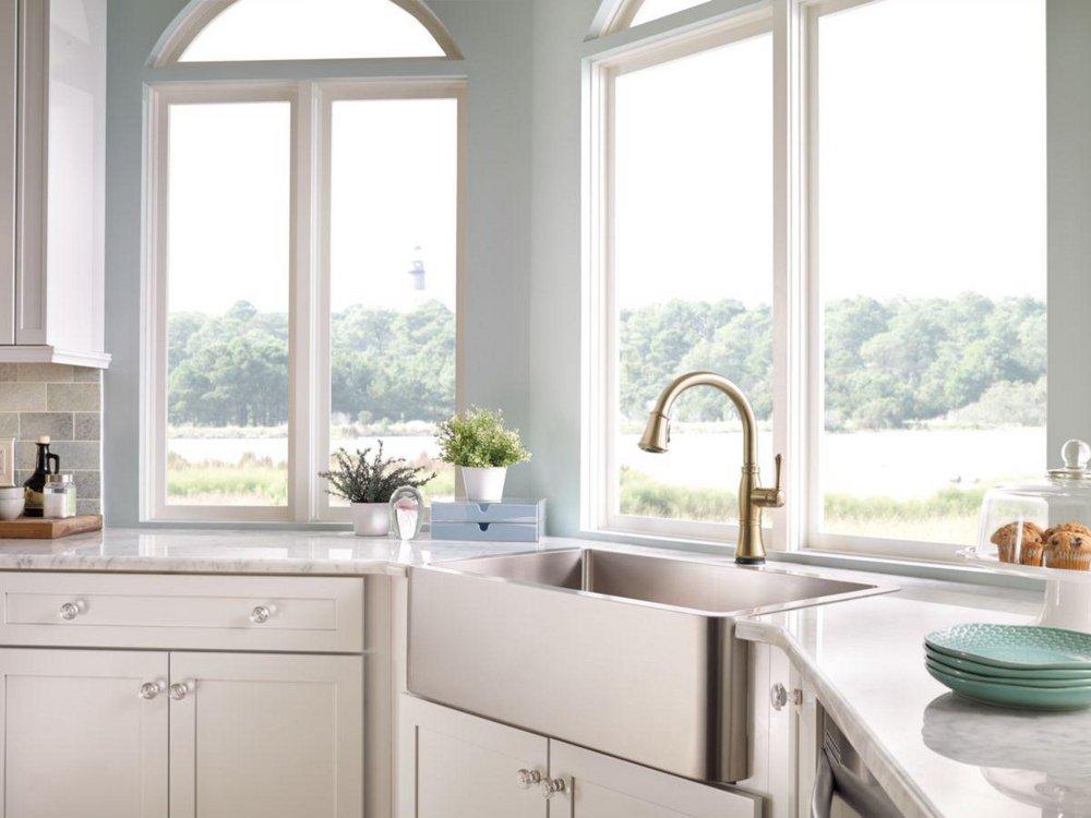 Delta Faucet Champagne Bronze Single Handle Pull Down Touch Activated Kitchen Faucet 