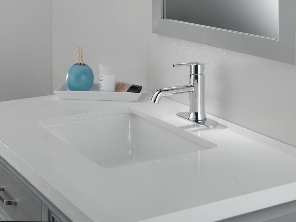Delta Faucet Chrome Single Handle Monoblock Bathroom Sink Faucet with Metal Pop-Up Drain Assembly 