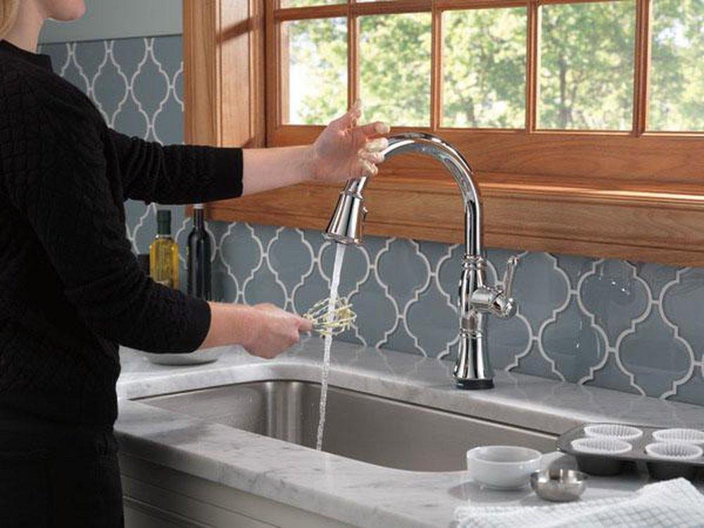 Delta Faucet Chrome Single Handle Pull Down Touch Activated Kitchen Faucet 