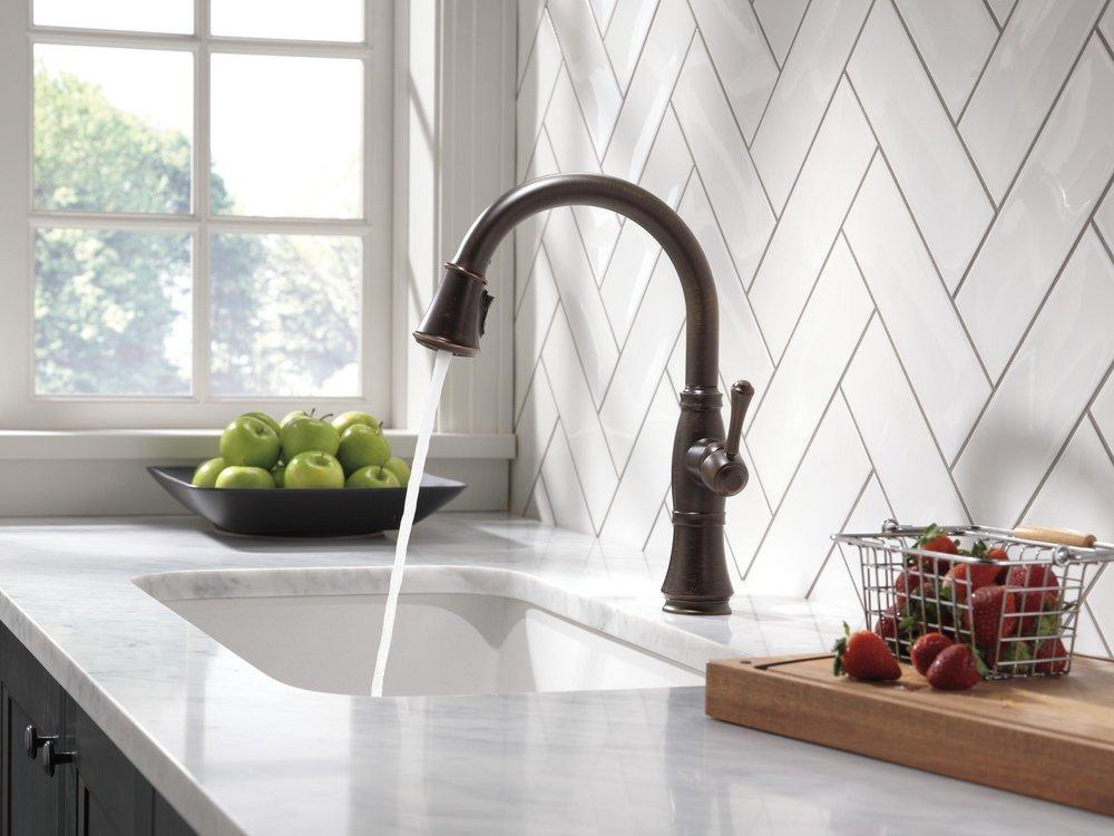 Delta Faucet Venetian Bronze Single Handle Pull Down Kitchen Faucet 