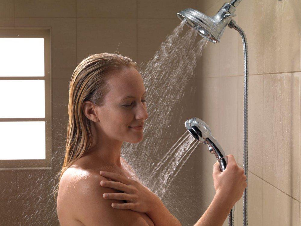 Delta Faucet Chrome Multi Function Hand Shower 