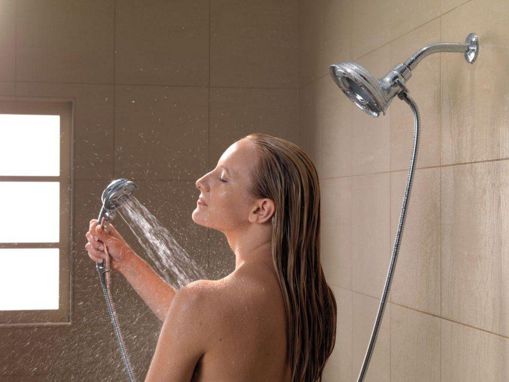 Delta Faucet Chrome Multi Function Hand Shower 