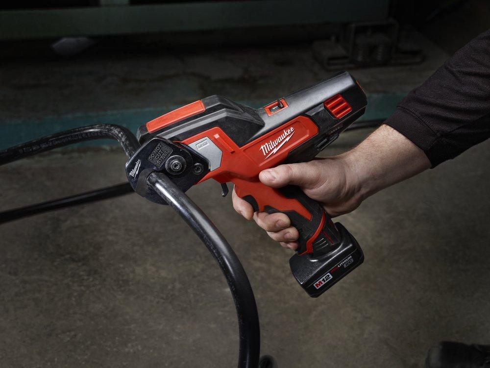 Milwaukee&reg; Red Cable Cutter 
