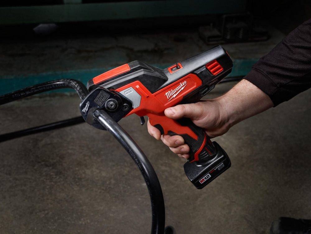 Milwaukee&reg; Red Cable Cutter 