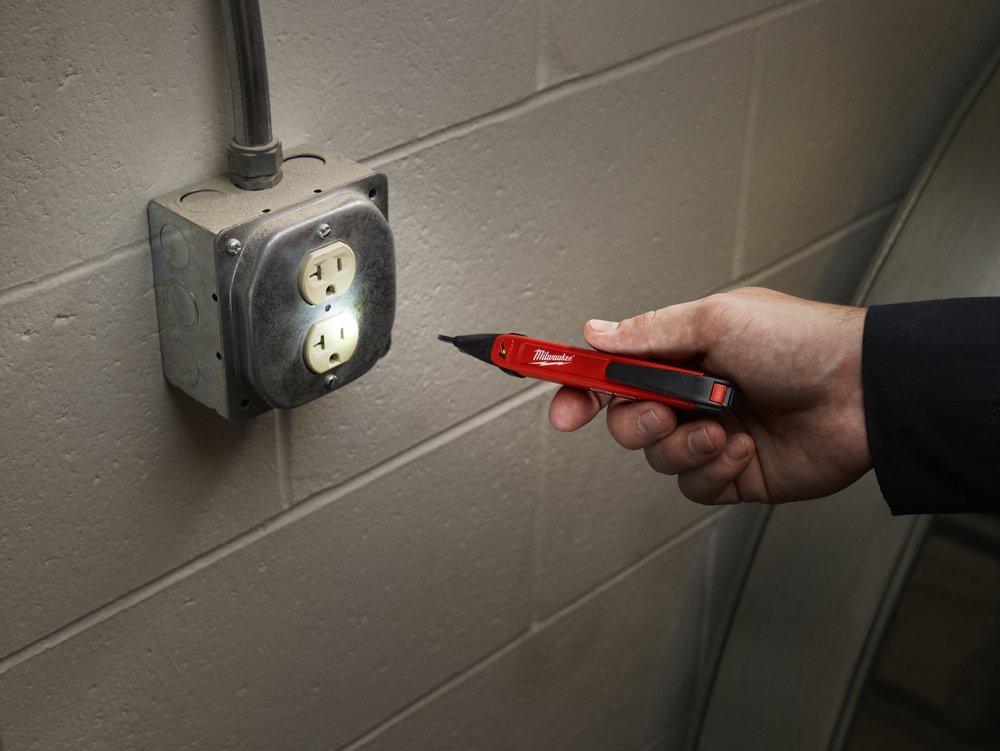 Milwaukee&reg; Black Voltage Detector 