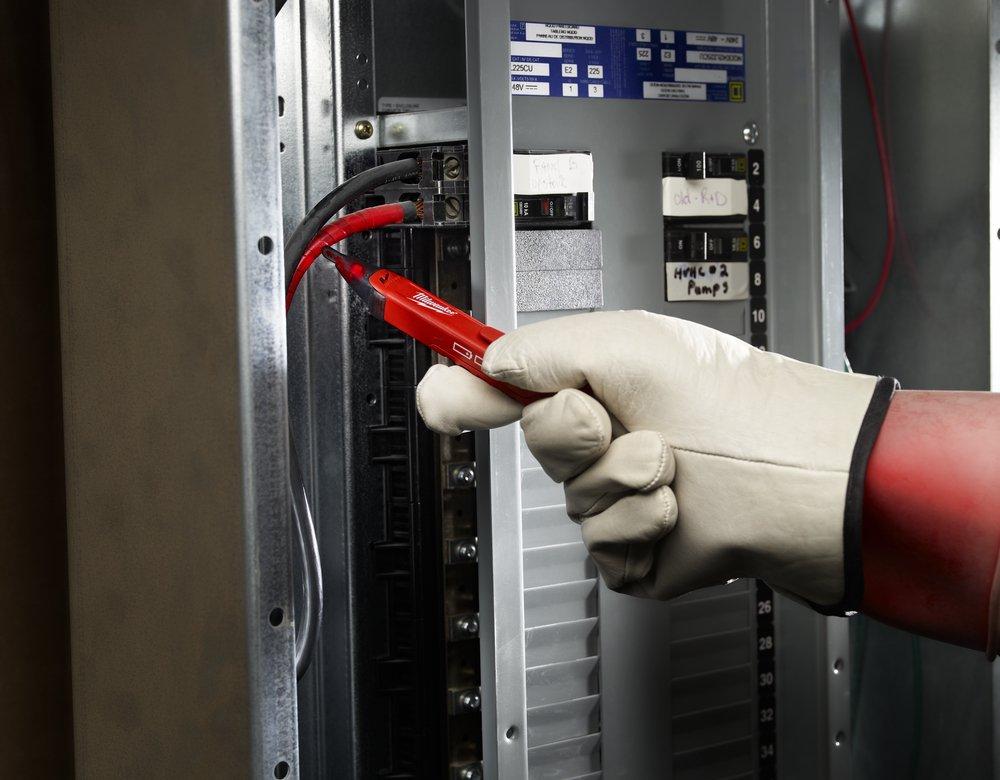 Milwaukee&reg; Black Voltage Detector 