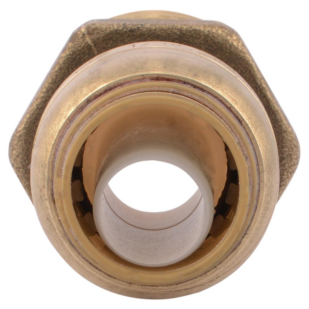 SharkBite&reg; Push-to-Connect x MNPT Global Brass Connector 