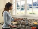 Delta Faucet Arctic Stainless Single Handle Pull Out Touch Activated Kitchen Faucet 