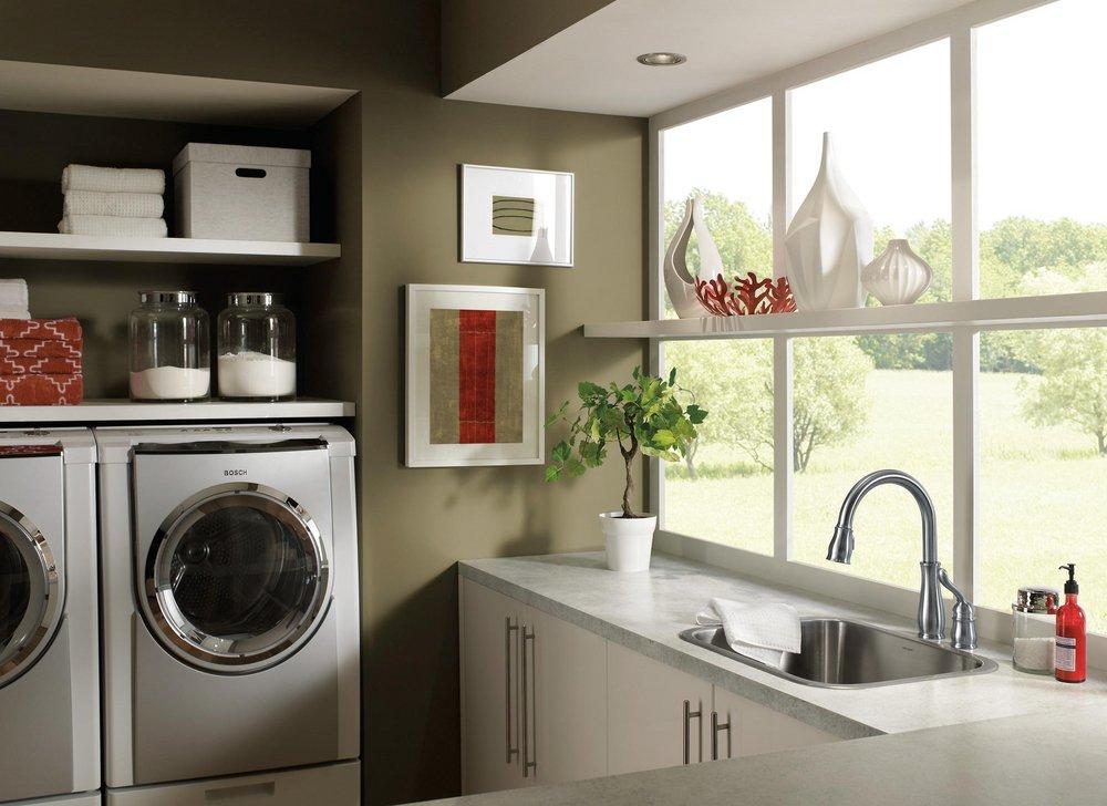 Delta Faucet Arctic Stainless Single Handle Pull Down Kitchen Faucet 