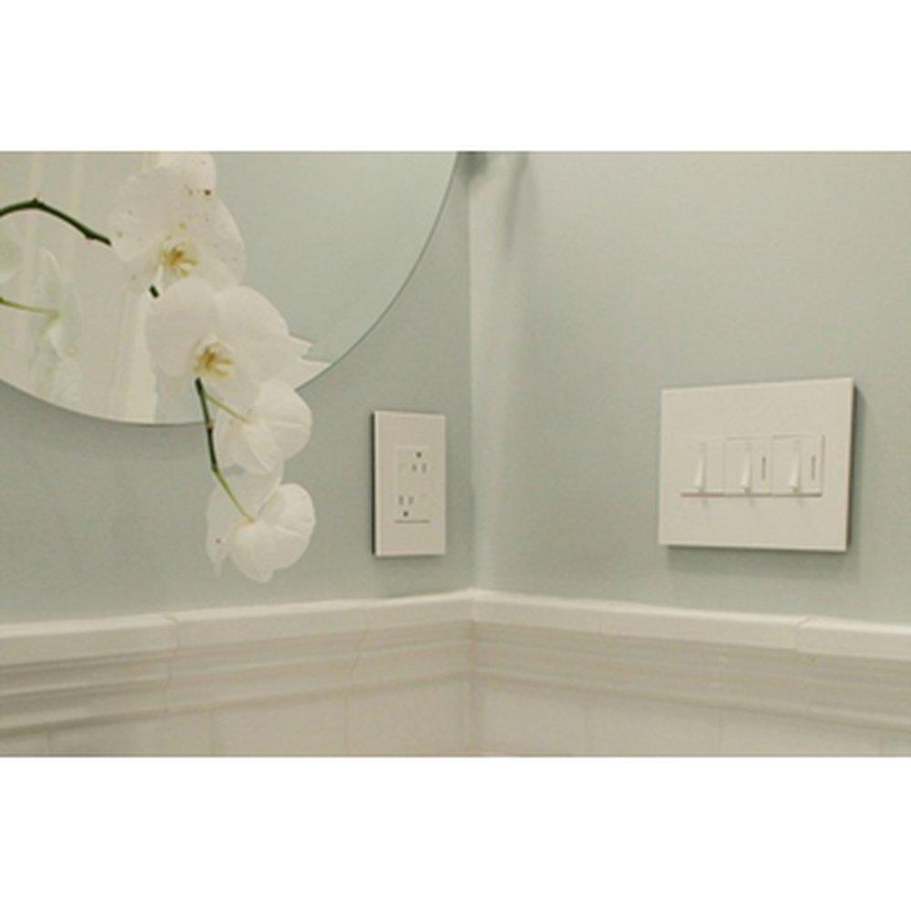 Pass & Seymour Gloss White 3-Gang Wallplate 