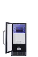 Summit Appliance Black 32-19/50 in. 25 lb Ice Maker 