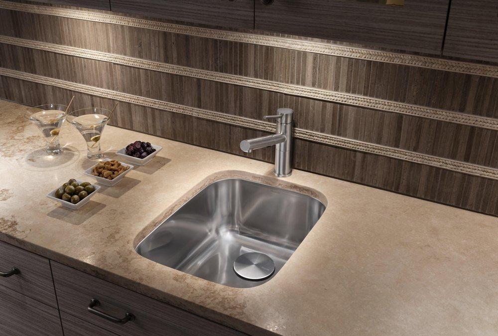 BLANCO Polished Chrome Single Handle Pull Out Kitchen Faucet 